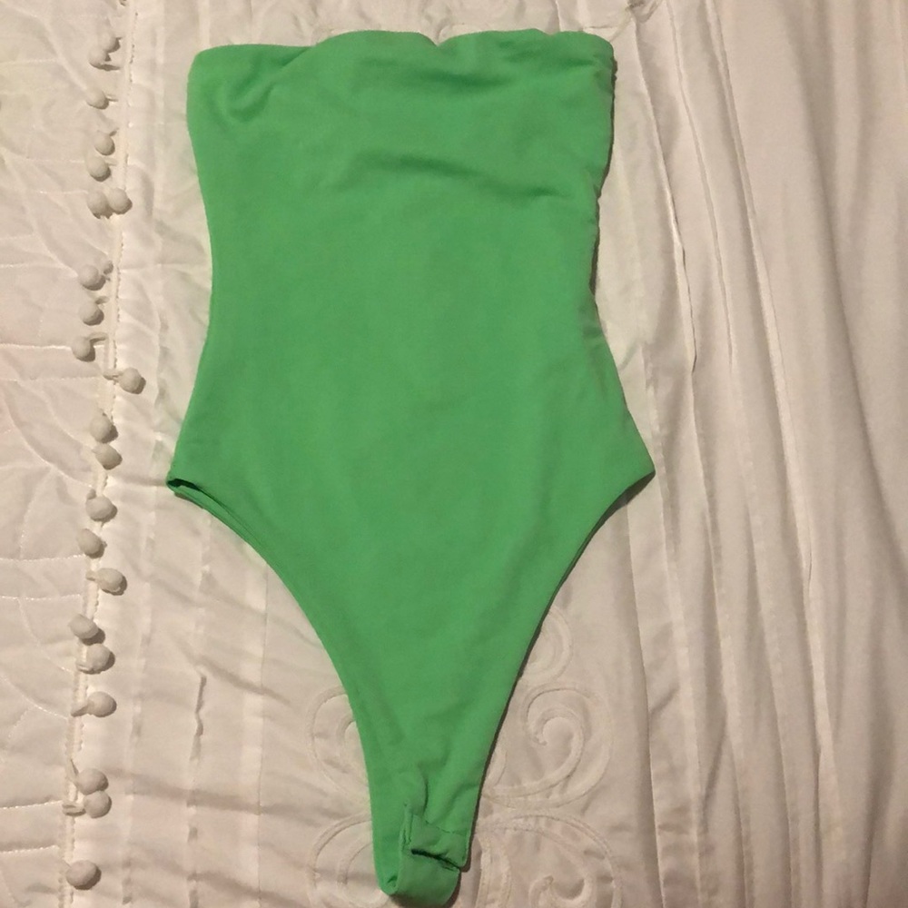 One piece Bathing suit